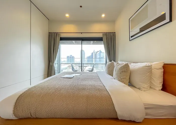 Near Mrt L Fully Furnish L Steam And Suana * Bangkok