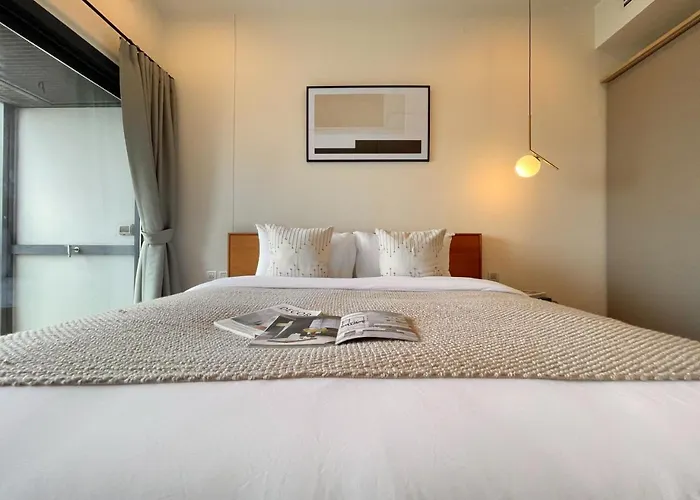 Near Mrt L Fully Furnish L Steam And Suana Bangkok