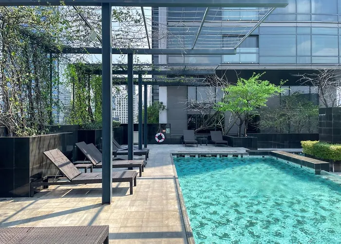 Near Mrt L Fully Furnish L Steam And Suana Feriehus *
