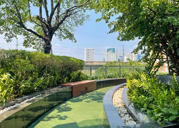 Near Mrt L Fully Furnish L Steam And Suana * Bangkok